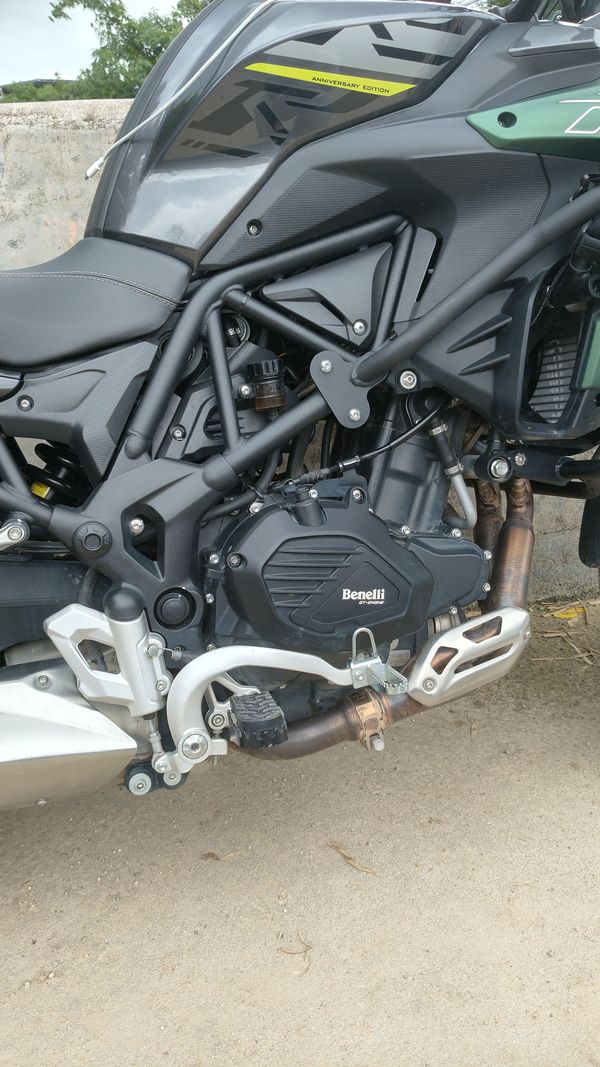 二手贝纳利金鹏 TRK502