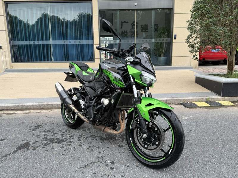 二手川崎Z400