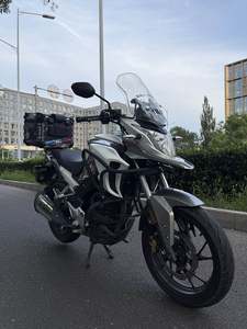 二手五羊本田猛鸷 CB190X