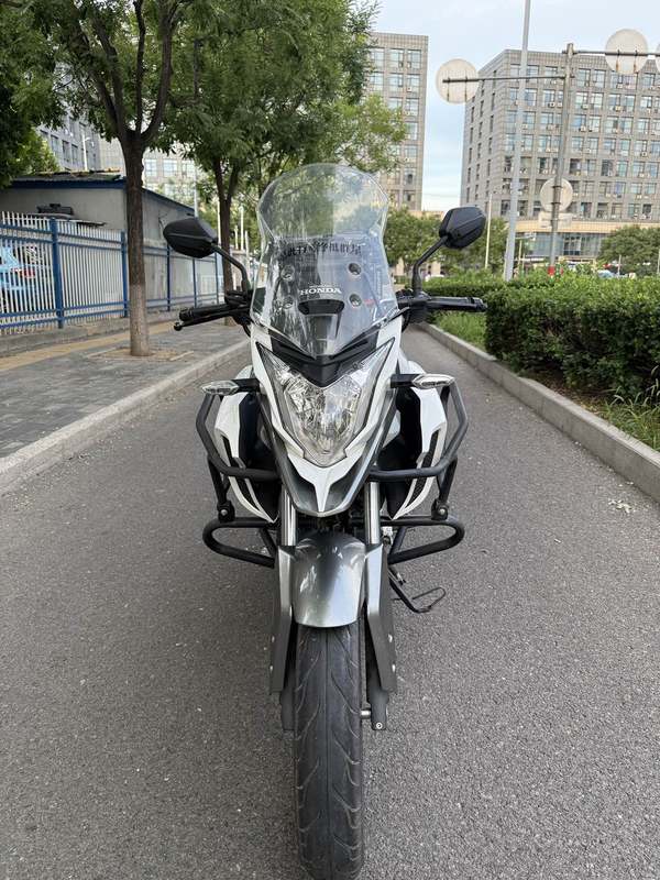 二手五羊本田猛鸷 CB190X