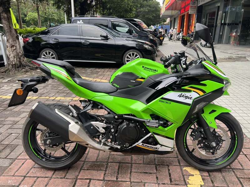 二手川崎Ninja 500