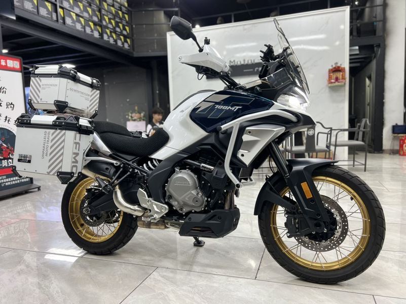 二手春风700MT