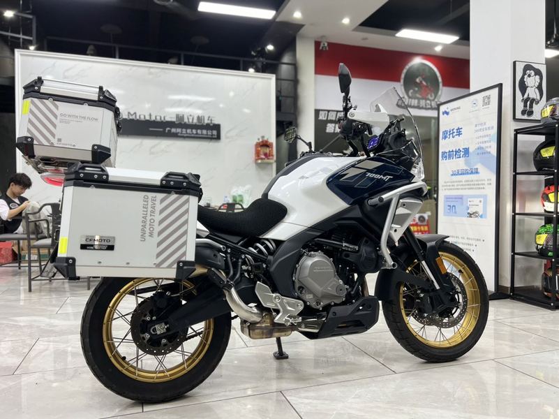 二手春风700MT