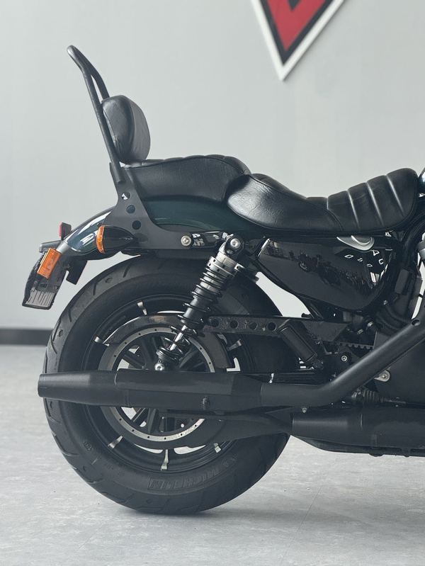 二手哈雷戴维森Iron883 硬汉
