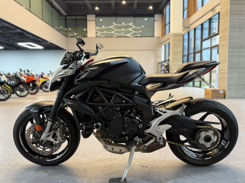 二手奥古斯塔Brutale 800