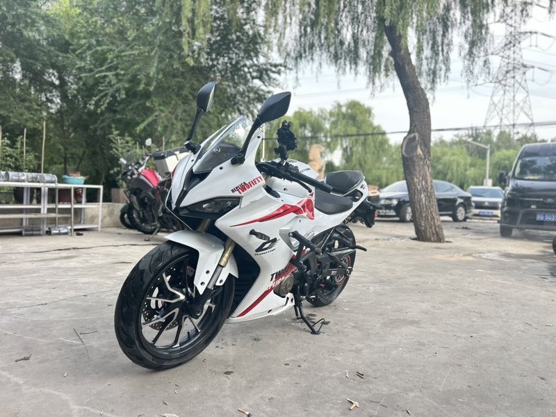 二手QJMOTOR赛250