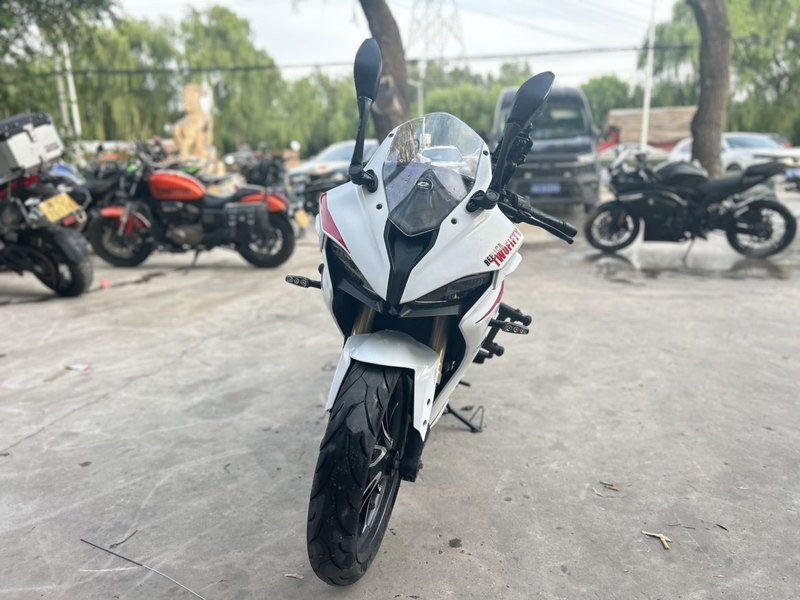 二手QJMOTOR赛250