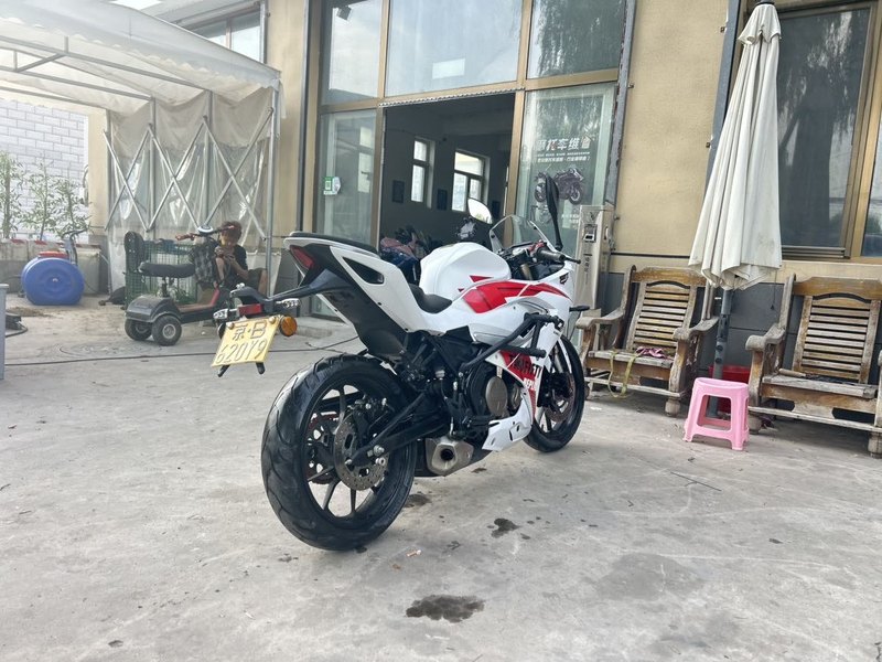 二手QJMOTOR赛250