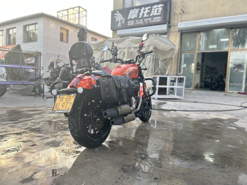 二手QJMOTOR闪300