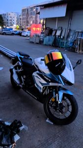 二手本田CBR400R