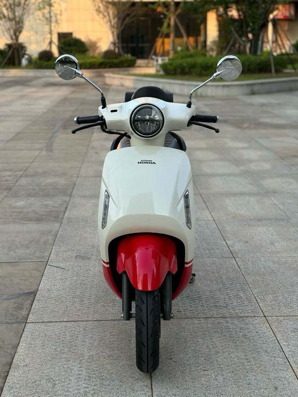 二手新大洲本田NS125LA