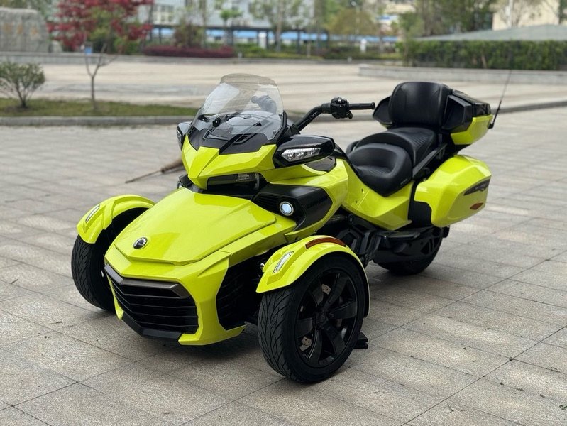 二手庞巴迪Spyder F3 