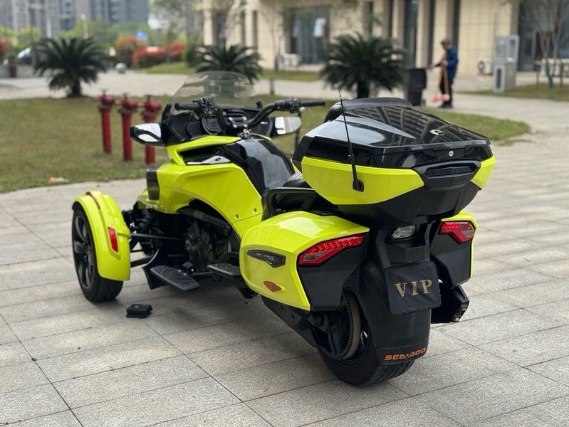 二手庞巴迪Spyder F3 