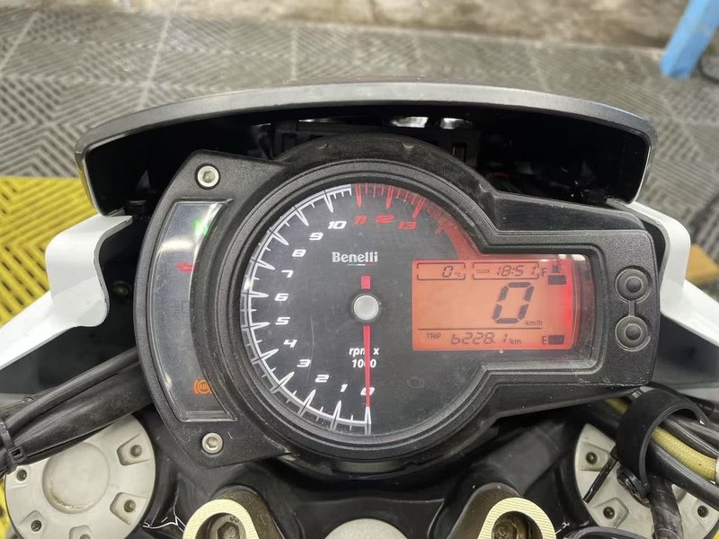 二手贝纳利TNT600i