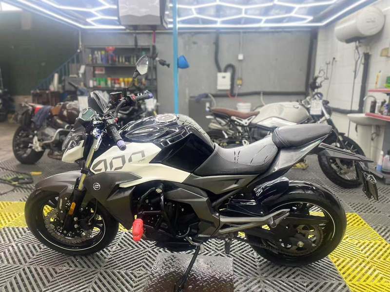 二手春风400NK