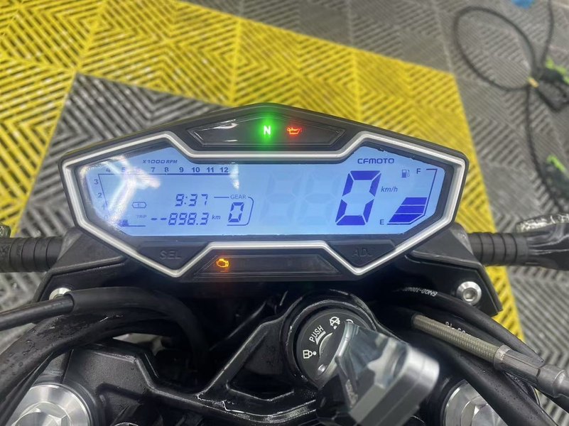二手春风400NK