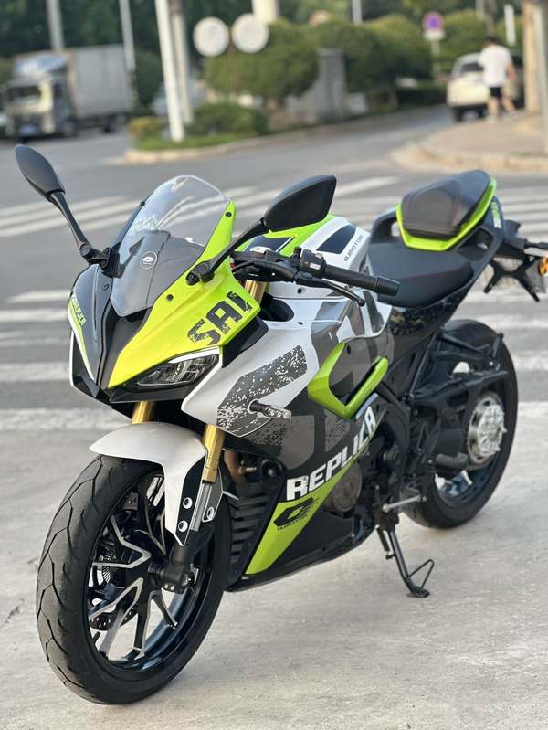 二手QJMOTOR赛250