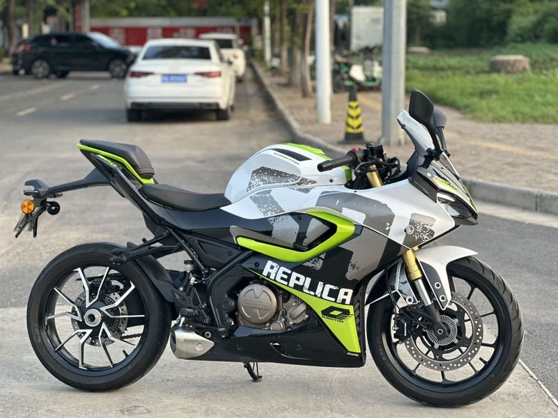 二手QJMOTOR赛250