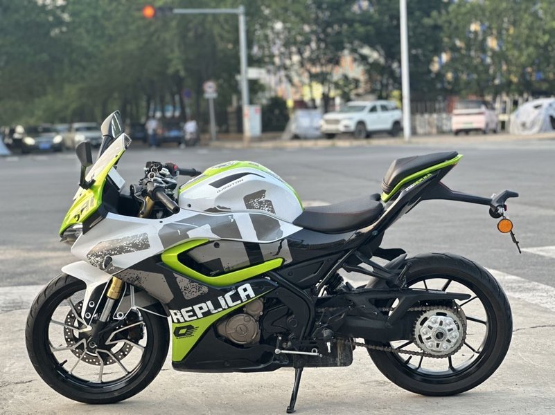 二手QJMOTOR赛250