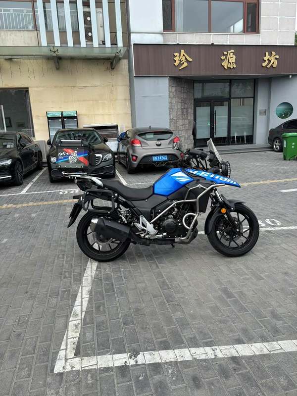 二手豪爵铃木DL250