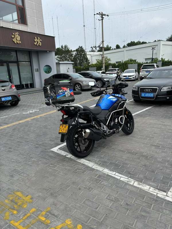 二手豪爵铃木DL250