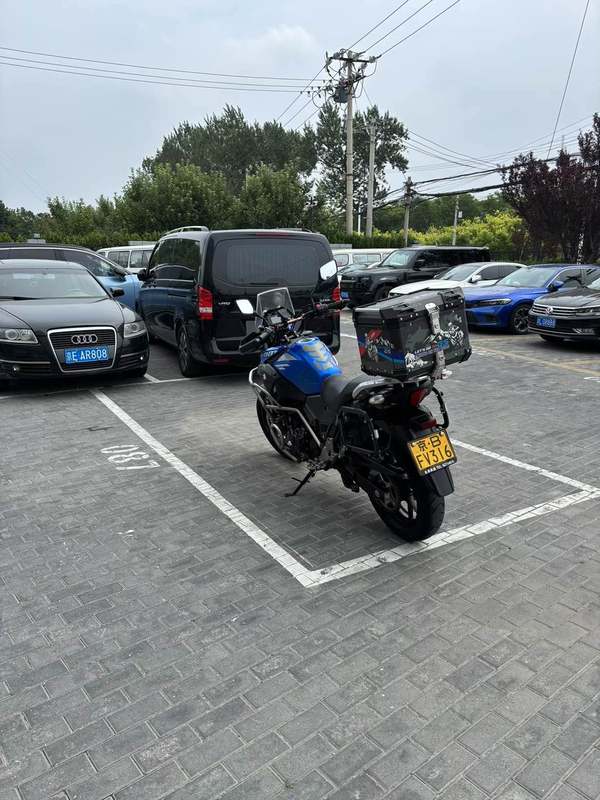二手豪爵铃木DL250