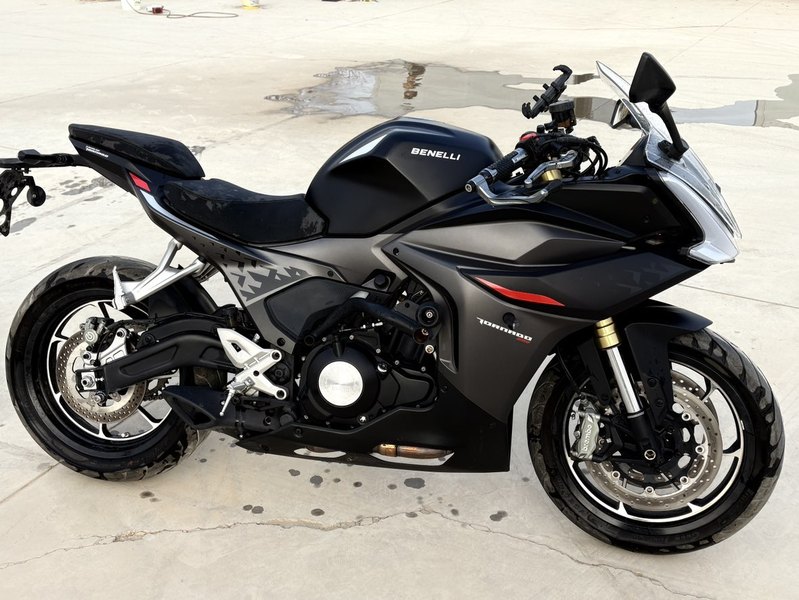 二手贝纳利龙卷风 Tornado 552R