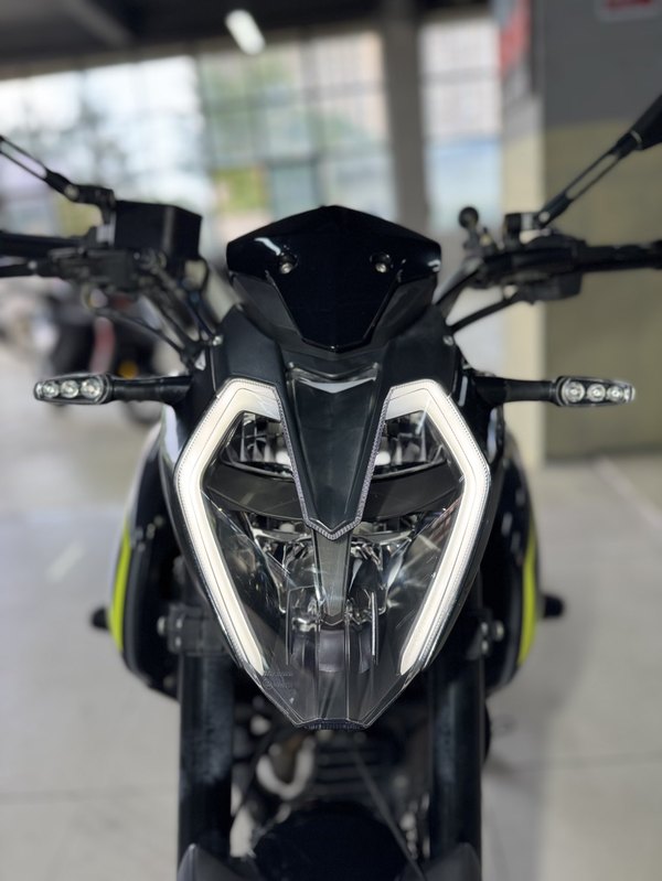 二手贝纳利小迅龙 BN150S