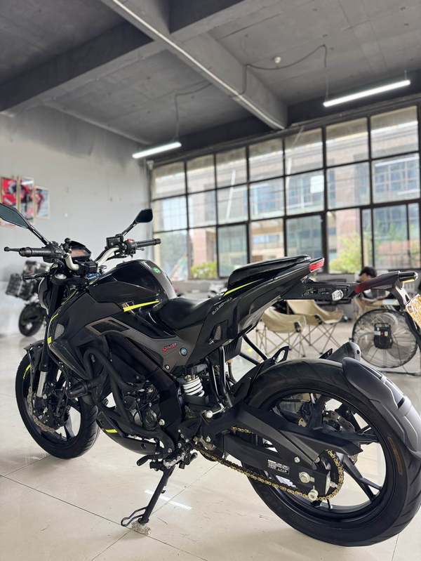 二手贝纳利小迅龙 BN150S
