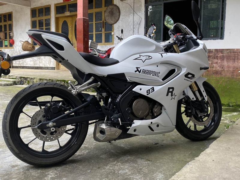 二手QJMOTOR赛250