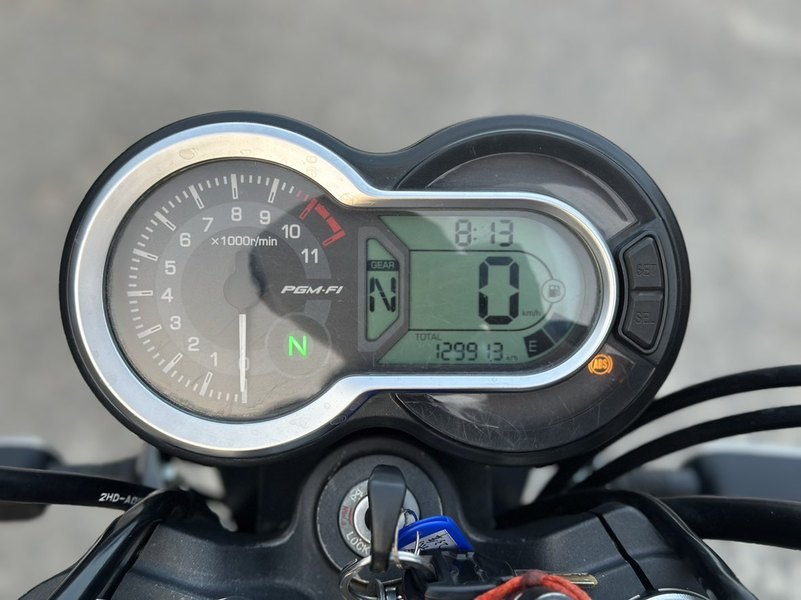 二手五羊本田鸷道 CB190SS