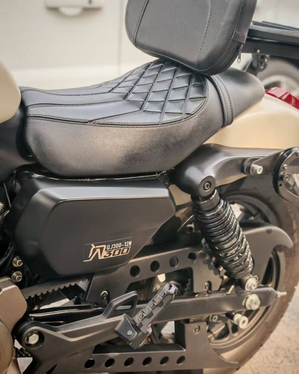 二手QJMOTOR闪300