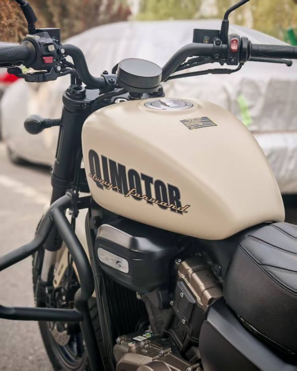二手QJMOTOR闪300
