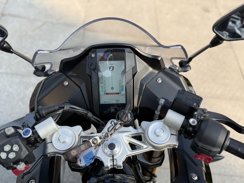 二手宝马G 310 RR