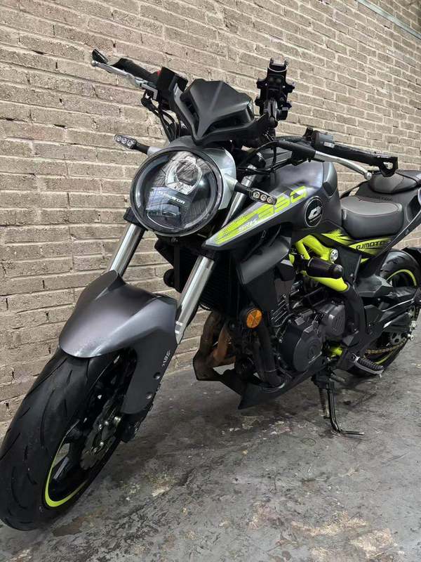 二手QJMOTOR追350