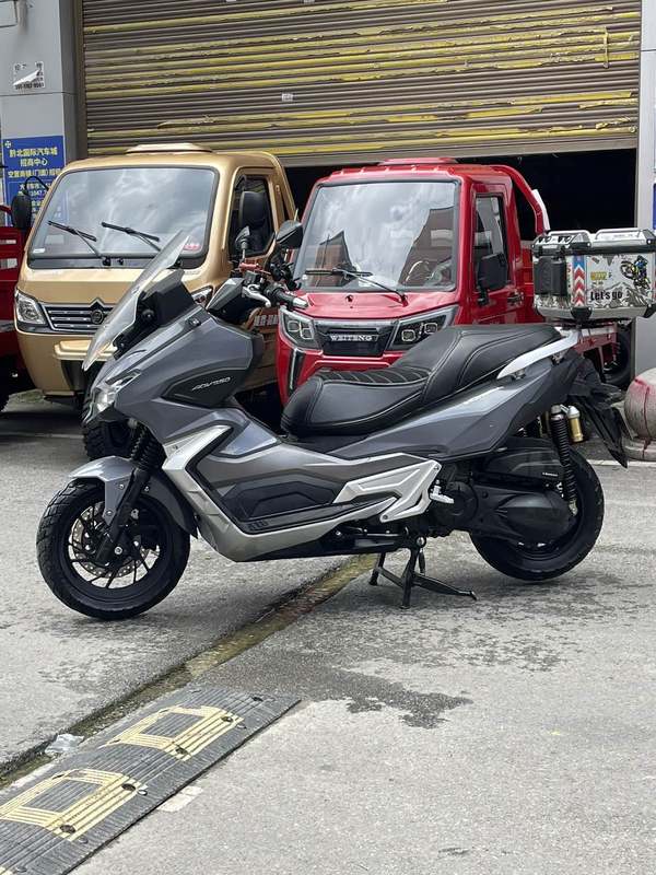 二手大阳V锐 ADV350