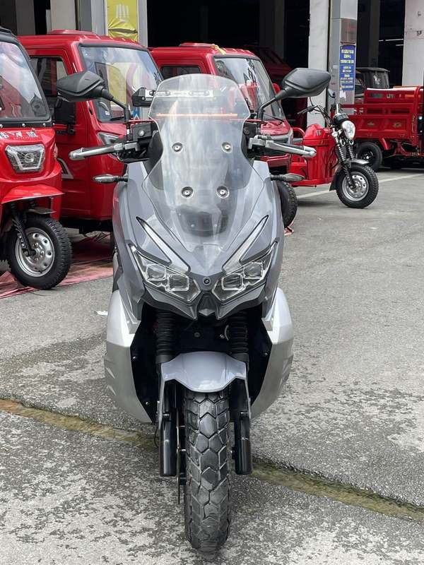 二手大阳V锐 ADV350