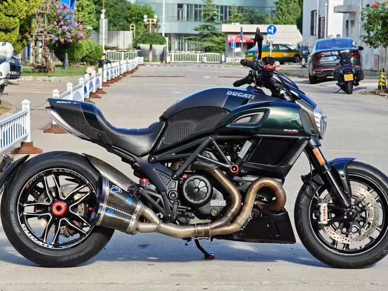 二手杜卡迪Diavel 