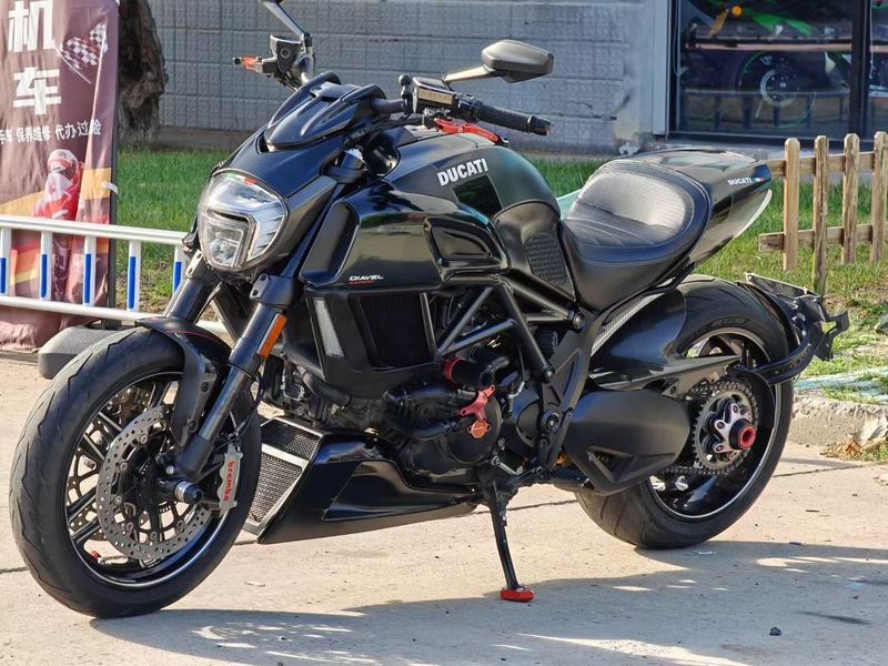 二手杜卡迪Diavel 