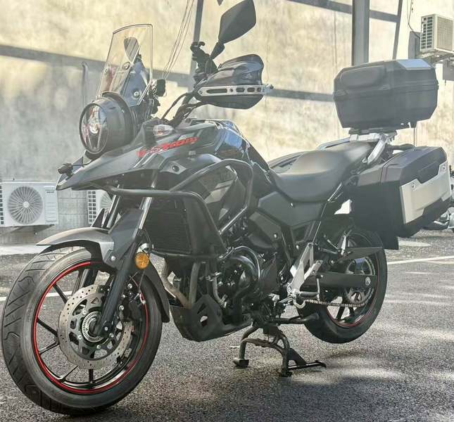 二手豪爵铃木DL250