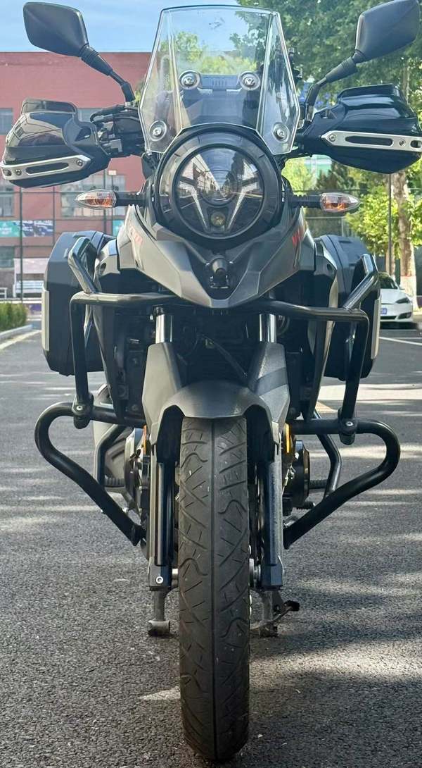二手豪爵铃木DL250
