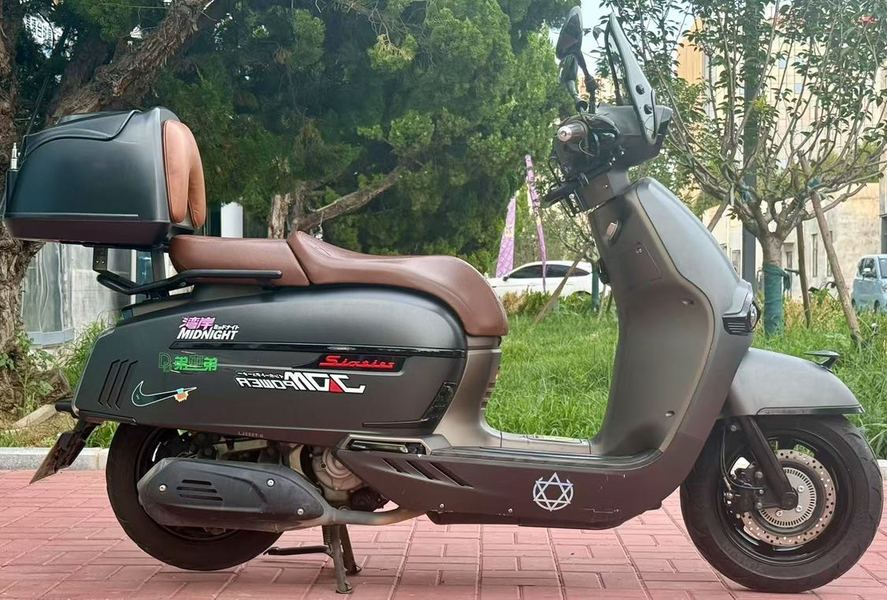 二手维多利亚Sixties 250Si