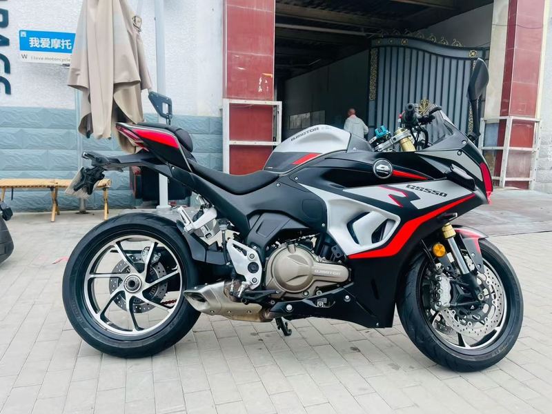 二手QJMOTOR赛550S