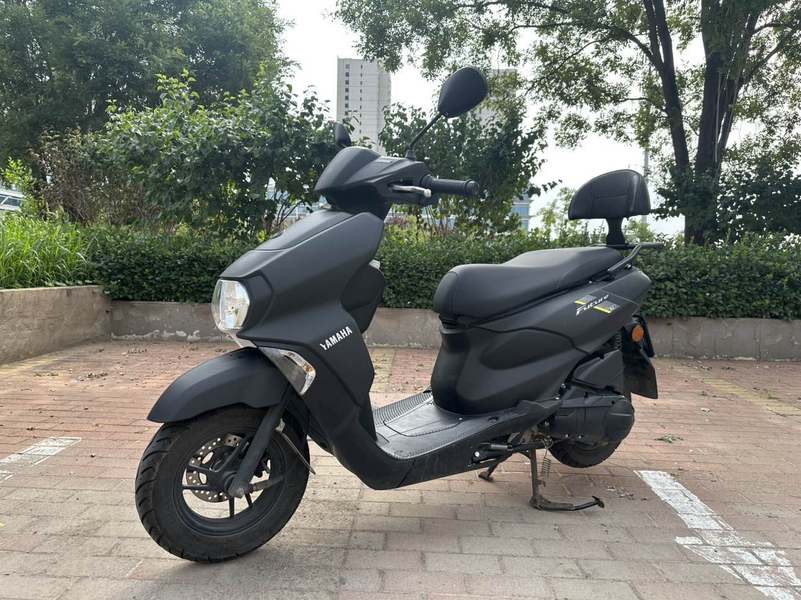 二手建设雅马哈旭鹰125