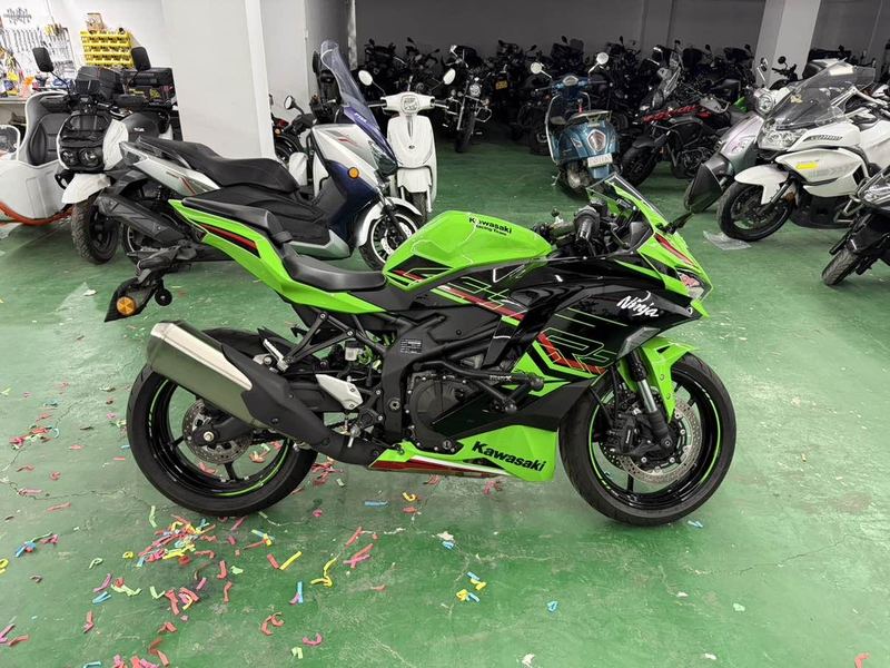 二手川崎ZX-4R