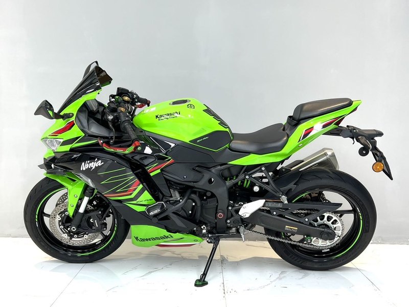 二手川崎ZX-4R
