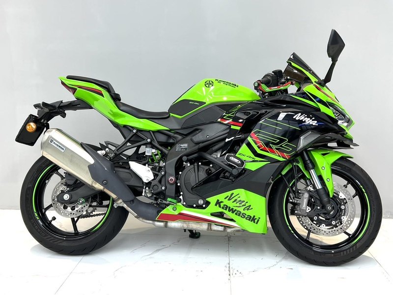 二手川崎ZX-4R
