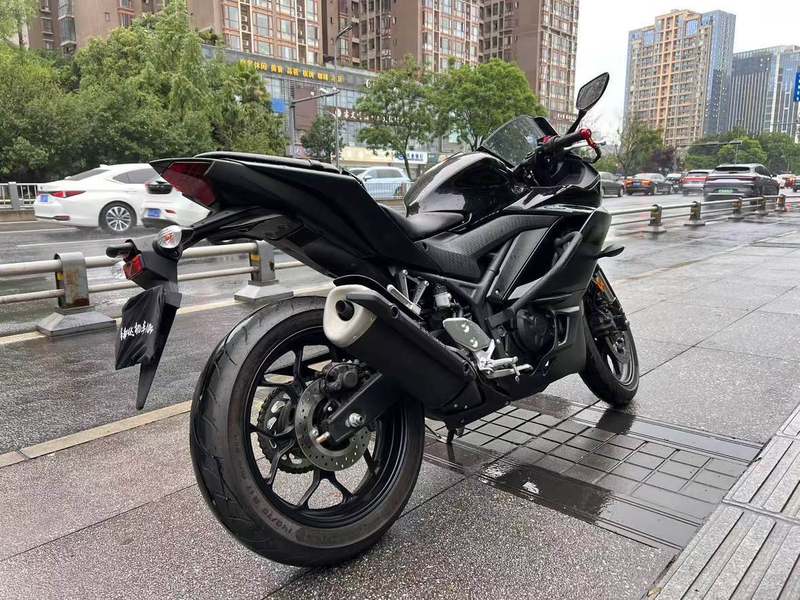 二手雅马哈YZF-R3