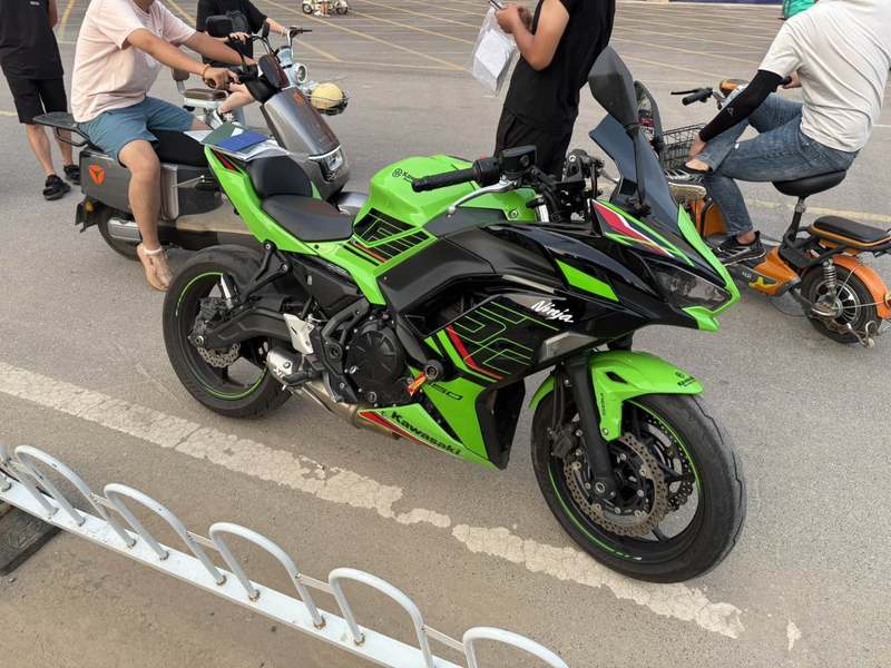 二手川崎Ninja 650 