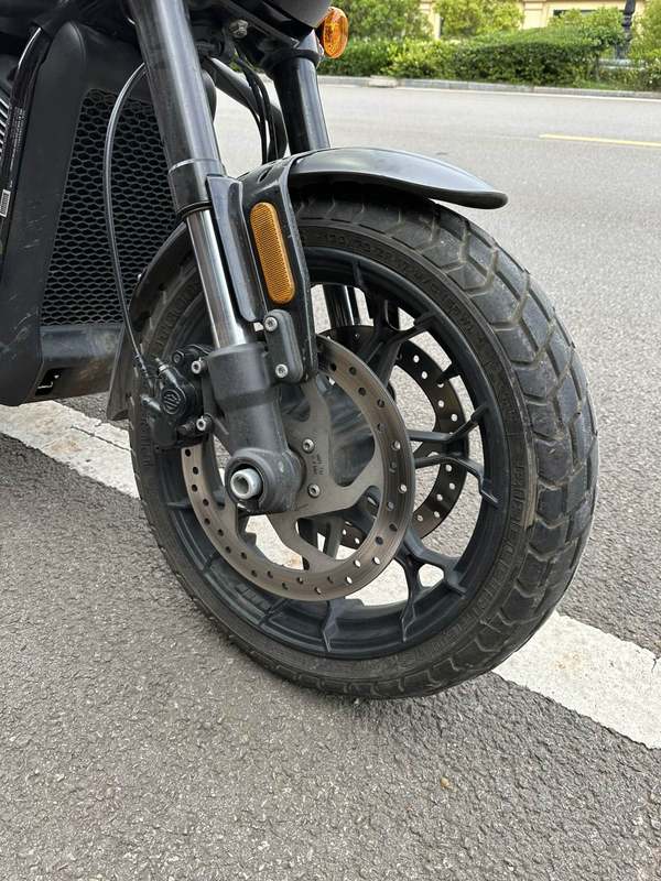 二手哈雷戴维森STREET ROD街路德 